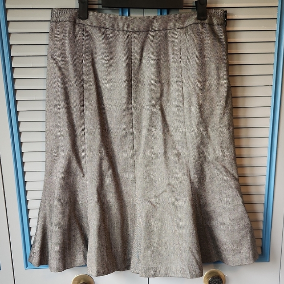 Chaps Grey Herringbone Wool Blend Skirt - Picture 1 of 9